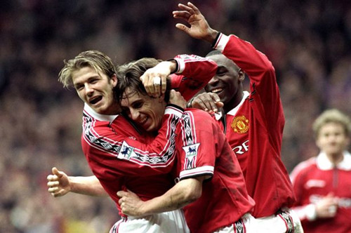 了右后卫阿 了右后卫阿